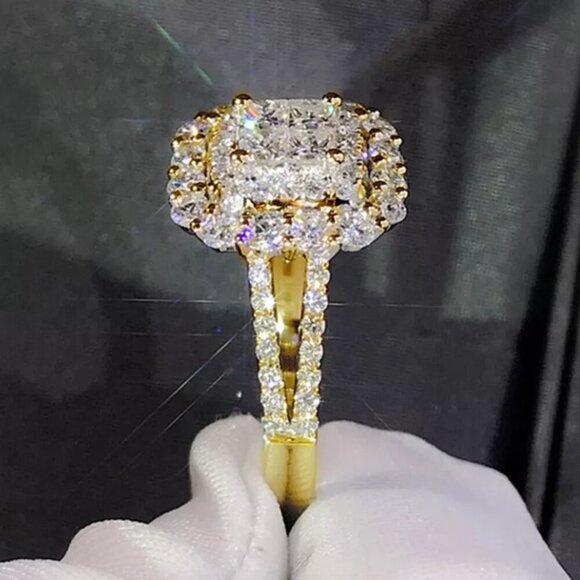 NEW 18k Yellow Gold Diamond Ring Cushion Cut Halo Ring - Picture 4 of 7